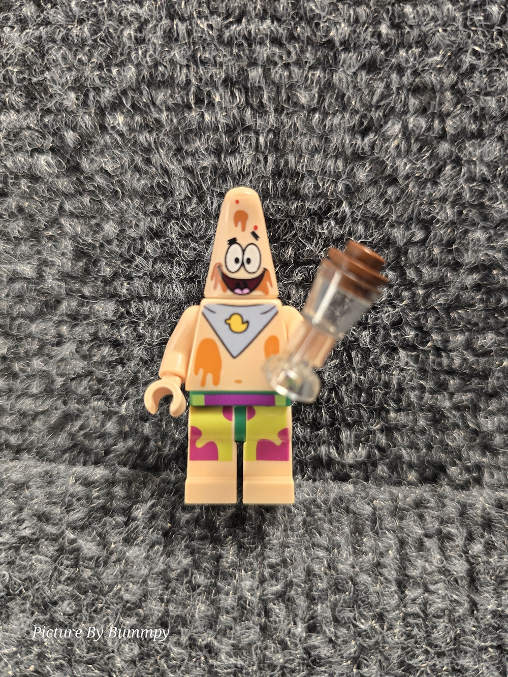 LEGO Patrick Star minifigure  specifically variant bob030